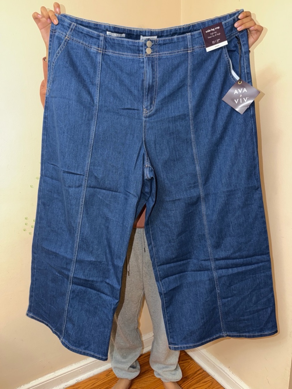 Ava & Viv Medium Blue Wide-Leg Crop Jeans